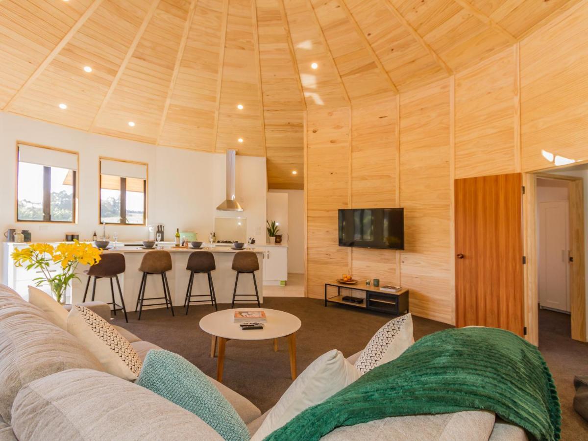 Heavenly Spa Views - Ohakune Holiday Home Экстерьер фото