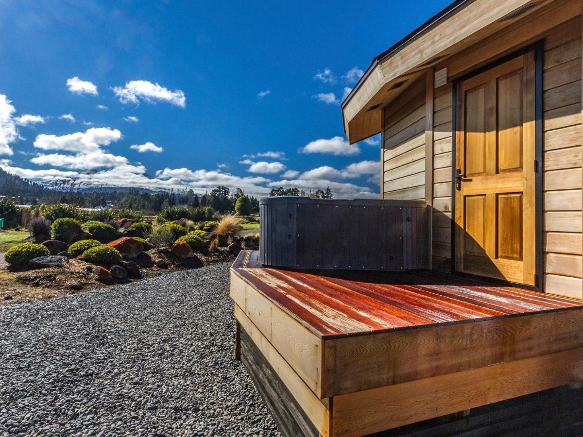 Heavenly Spa Views - Ohakune Holiday Home Экстерьер фото